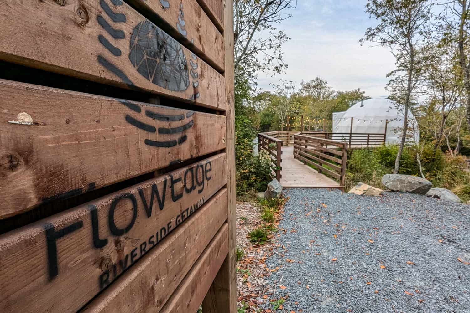 FlowEdge Riverside Getaway