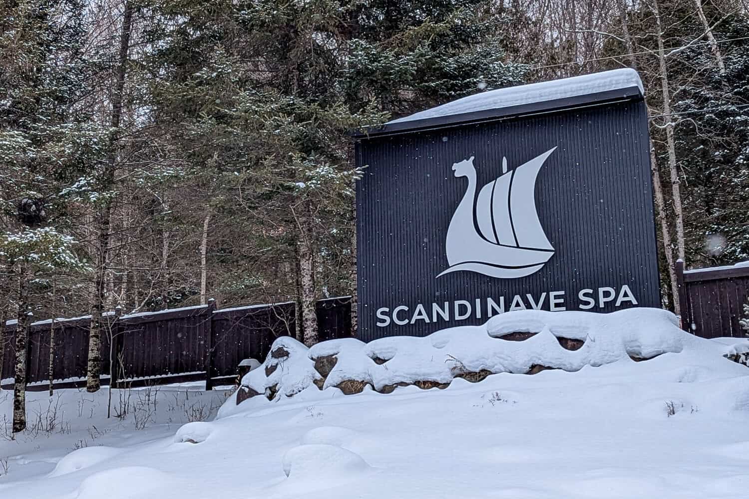 Scandinave Spa Sign